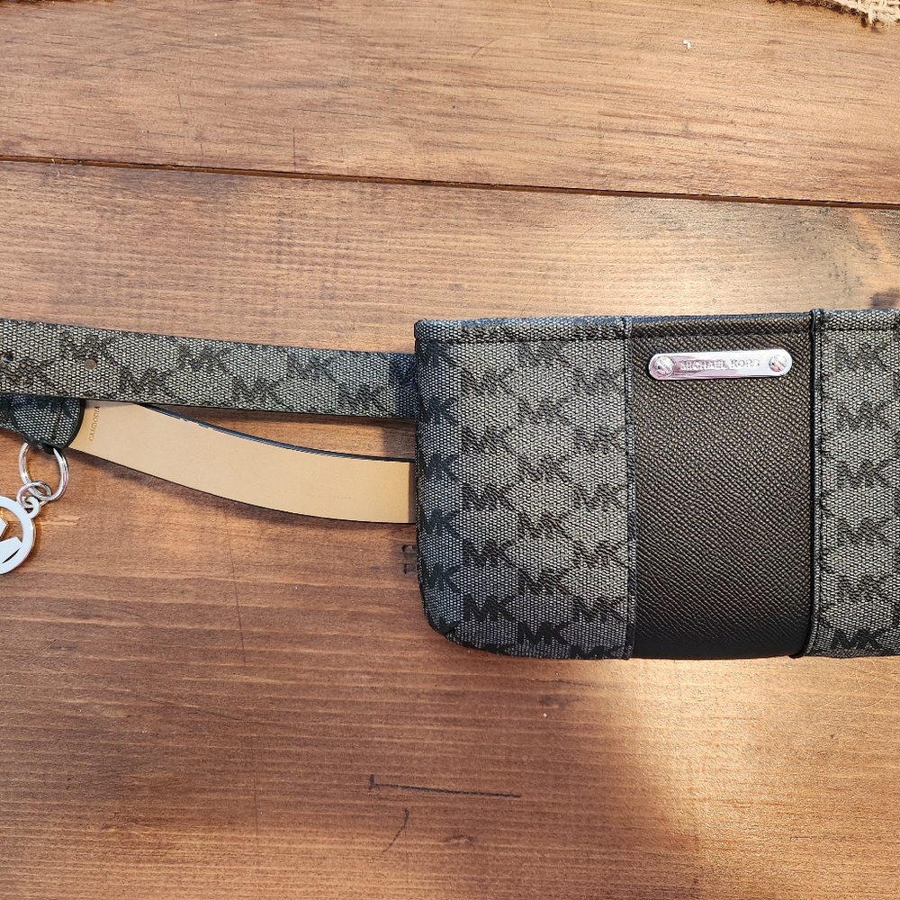 Michael Kors belt bag